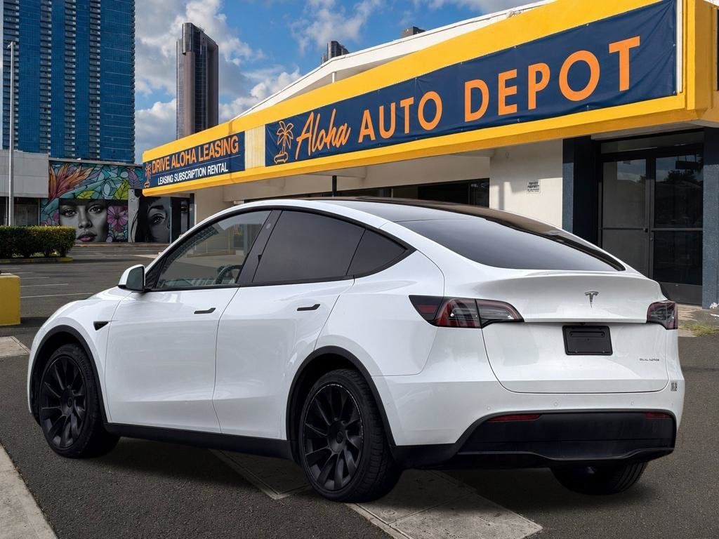 Used 2021 Tesla Model Y Long Range AWD/4WD image 3