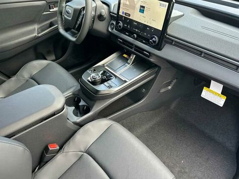 New 2026 Subaru Solterra Premium image 19