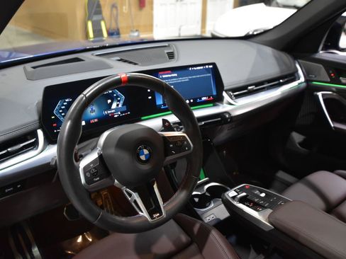 Used 2025 BMW X1 M35i w/ Premium Package AWD/4WD image 16