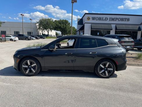 Used 2022 BMW iX xDrive50 w/ Premium Package AWD/4WD image 52