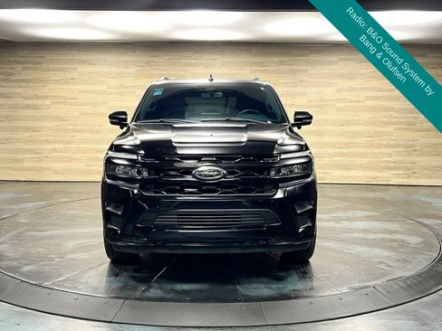 Used 2022 Ford Expedition Limited AWD/4WD image 8