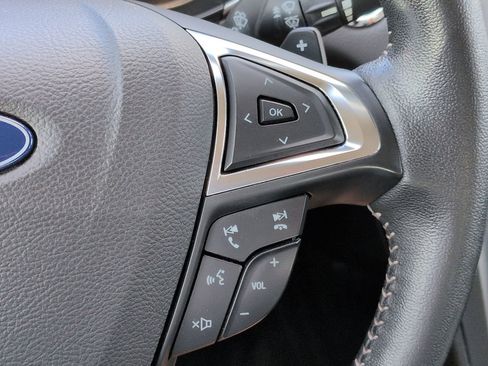 Used 2019 Ford Fusion SE w/ Equipment Group 151A FWD image 26