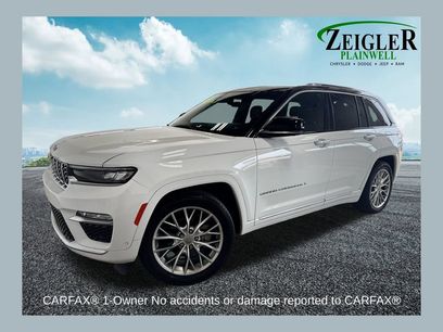 Used 2023 Jeep Grand Cherokee Summit w/ Luxury Tech Group V