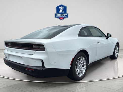 New 2025 Dodge Charger Daytona R/T w/ Sun & Sound Package AWD/4WD image 10