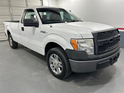 Used 2011 Ford F150 XL image 2