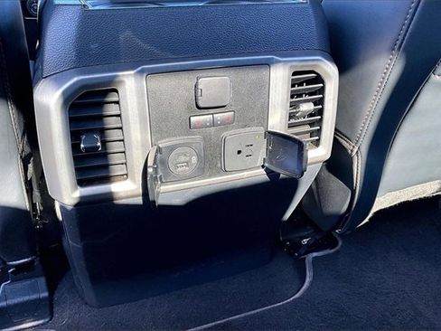 Used 2022 Ford F250 Platinum w/ Tremor Off-Road Package image 11