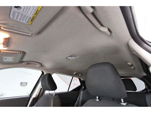 Used 2024 Nissan Kicks S image 28