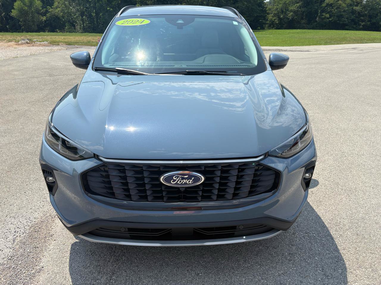 Used 2024 Ford Escape Platinum AWD/4WD image 8
