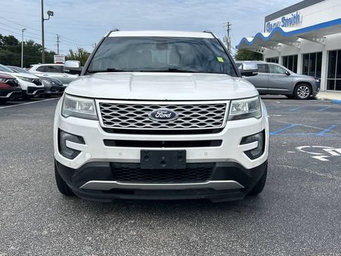 Used 2016 Ford Explorer Platinum AWD/4WD image 9