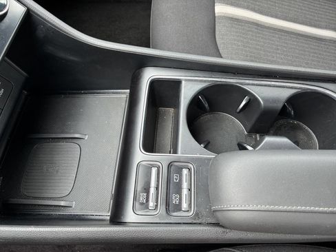 Used 2025 Hyundai Sonata SEL FWD image 36