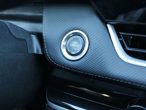 Used 2026 Chevrolet Equinox LT image 37