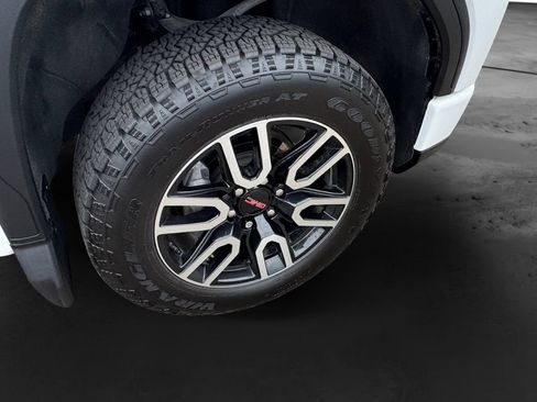 Used 2025 GMC Acadia Denali w/ Super Cruise Package AWD/4WD image 13