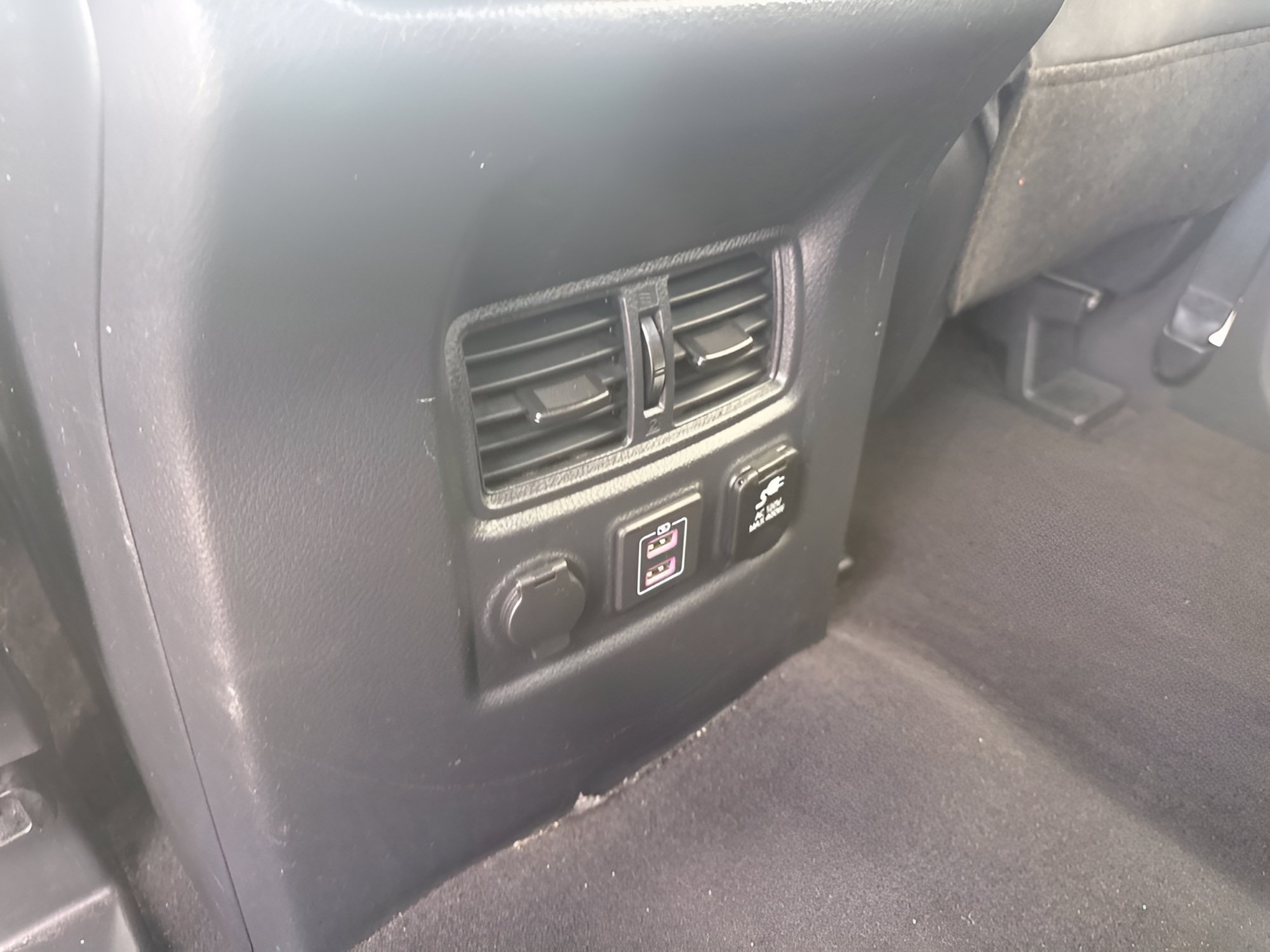 Used 2023 Nissan Titan SV w/ SV Convenience Package AWD/4WD image 20