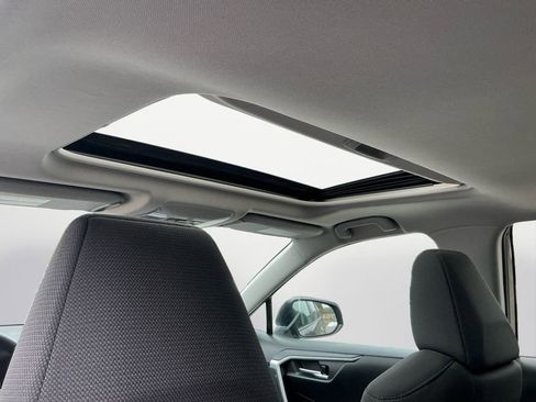 Certified 2022 Toyota RAV4 XLE w/ Convenience Package image 21