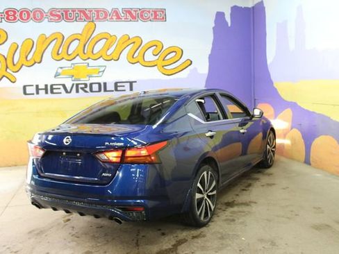 Used 2022 Nissan Altima 2.5 Platinum AWD/4WD image 8