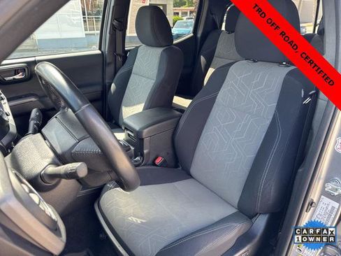 Certified 2022 Toyota Tacoma TRD Off-Road image 10
