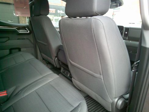 Used 2023 GMC Sierra 1500 Elevation image 10