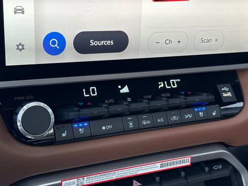 Used 2025 Toyota Tundra 1794 Edition image 26