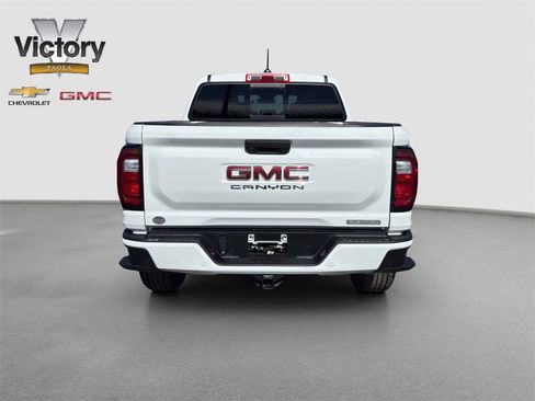 Used 2025 GMC Canyon Elevation image 5