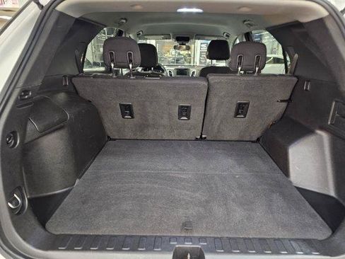 Used 2020 Chevrolet Equinox LT FWD image 40