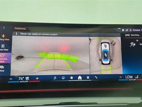 Used 2025 BMW i5 eDrive40i w/ M Sport Package image 45