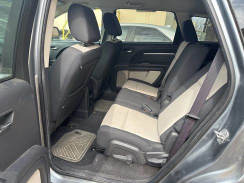 Used 2009 Dodge Journey SXT w/ Chrome Appearance Group image 5