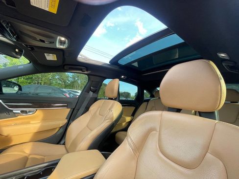 Used 2018 Volvo S90 T5 Momentum w/ Convenience Package AWD/4WD image 30