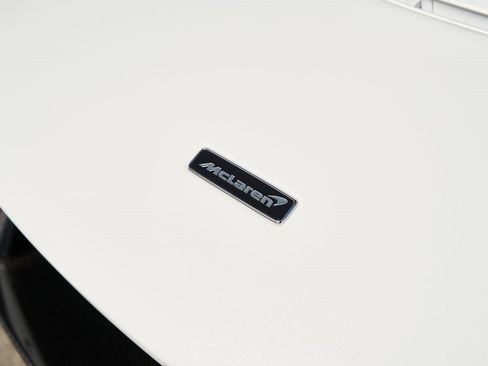 Used 2021 McLaren Elva image 7