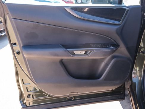 Used 2025 Lexus NX 250 FWD image 23