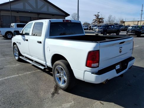Used 2017 RAM 1500 Express image 7