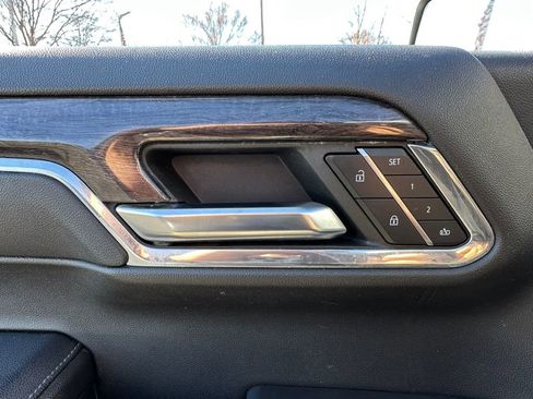 Used 2023 Chevrolet Silverado 1500 LTZ image 31