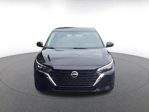 Used 2025 Nissan Sentra SV FWD image 4