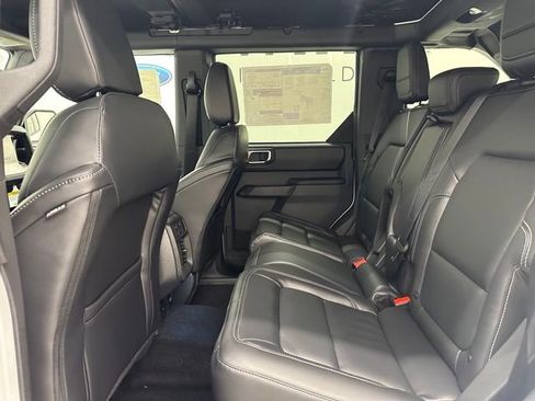 New 2025 Ford Bronco Outer Banks image 21