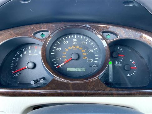 Used 2002 Toyota Highlander Limited FWD image 24