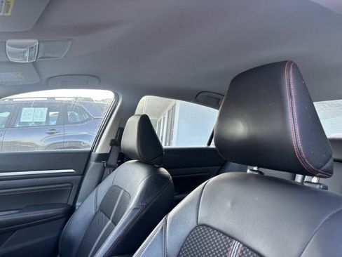Used 2023 Nissan Altima 2.5 SR FWD image 11