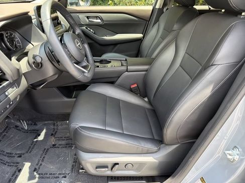 Certified 2023 Nissan Rogue SL w/ SL Premium Package FWD image 11