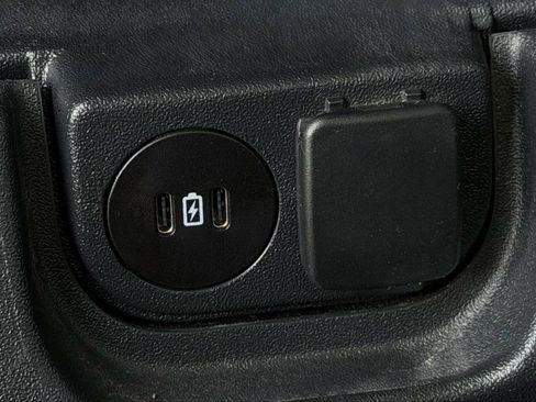 Used 2024 Ford F250 XLT w/ FX4 Off-Road Package image 24