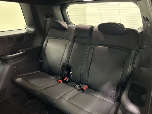 New 2027 Kia Telluride S image 29