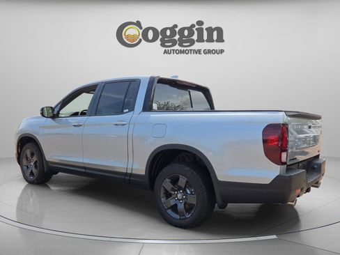 New 2026 Honda Ridgeline TrailSport image 3