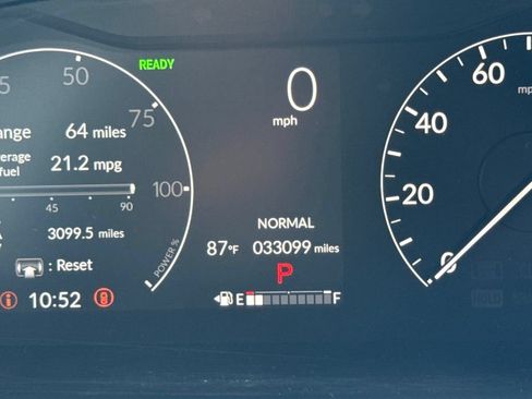 Used 2023 Honda CR-V Sport Touring image 17