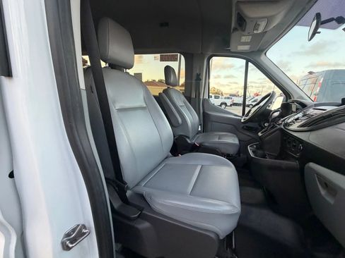 Used 2019 Ford Transit 350 XL image 23