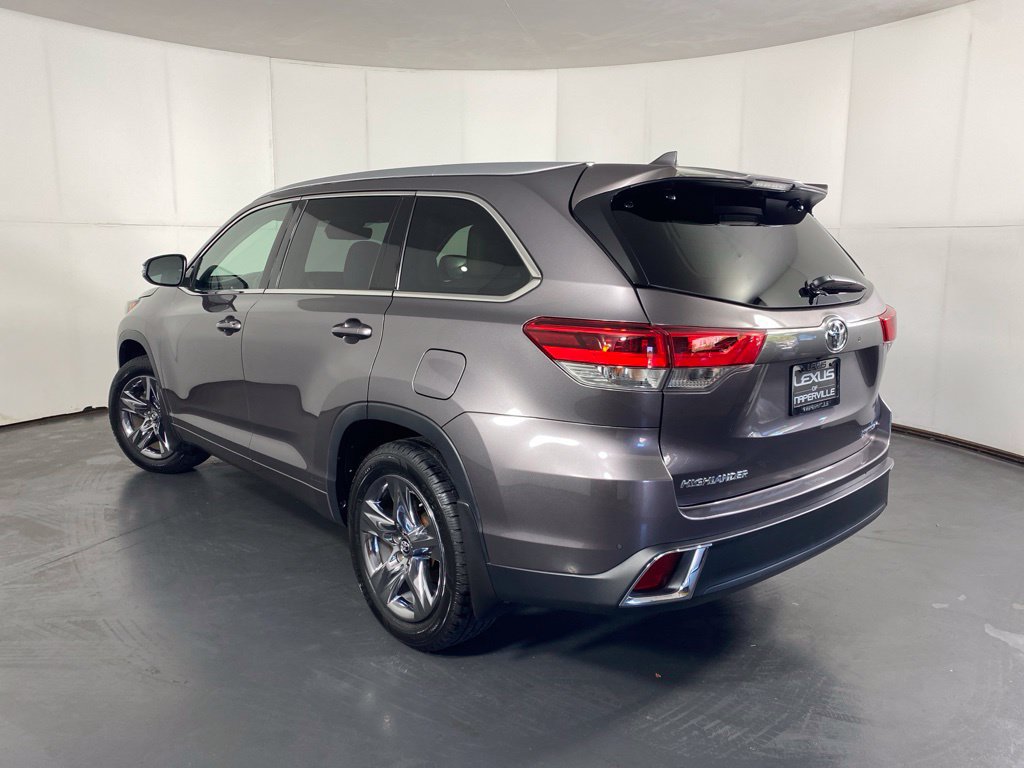Used 2019 Toyota Highlander Limited Platinum AWD/4WD image 10