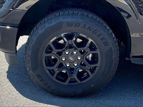 Used 2025 Ford F150 XLT w/ Equipment Group 302A MID AWD/4WD image 11