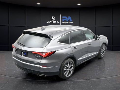 Used 2024 Acura MDX SH-AWD w/ Technology Package image 33