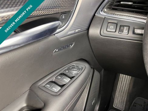 Used 2020 Cadillac XT5 Sportv image 7