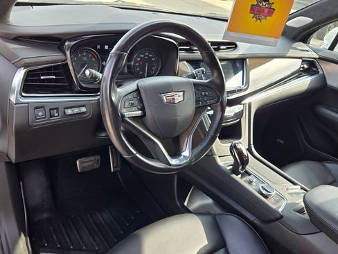 Certified 2023 Cadillac XT6 Sport w/ Platinum Package AWD/4WD image 9