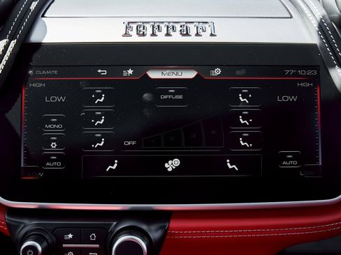 Used 2020 Ferrari GTC4Lusso V12 image 74