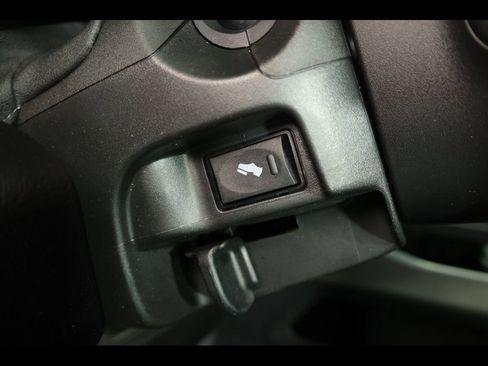 Used 2024 RAM 3500 Laramie w/ Night Edition image 32