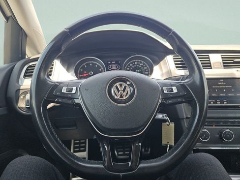 Used 2017 Volkswagen Golf Alltrack S AWD/4WD image 28