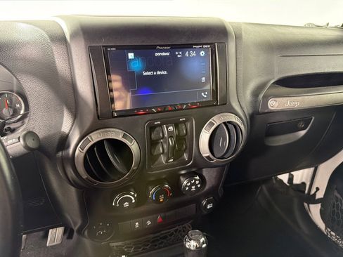 Used 2016 Jeep Wrangler Unlimited Sport w/ Quick Order Package 24S image 15